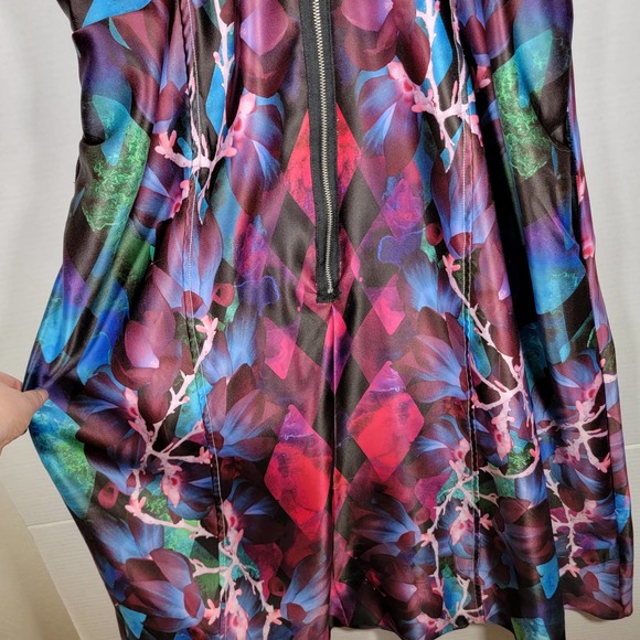 MacKenzie Mode Dress 10 Intrigue Spring Fling Floral Bandage Pocket Black Modern - Picture 4 of 9